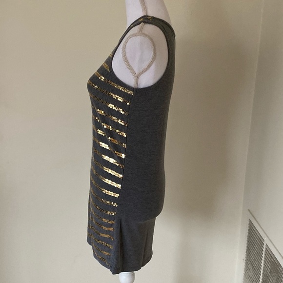 Shirt - Picture 4 of 6